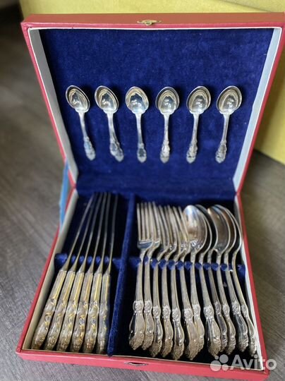 Набор столовых приборов «Серебряная роза» кмз СССР