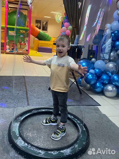 Праздники под ключ в огромном лабиринте