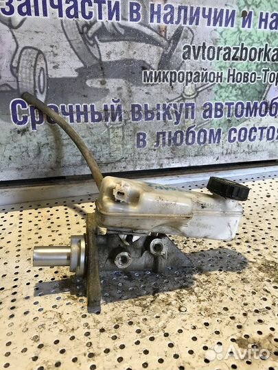 Цилиндр главный тормозной Renault Megane 3