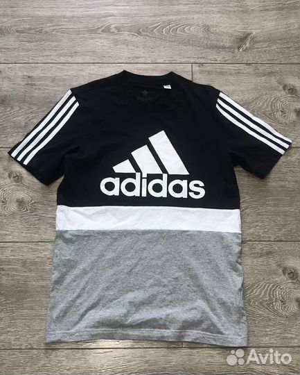Футболка adidas