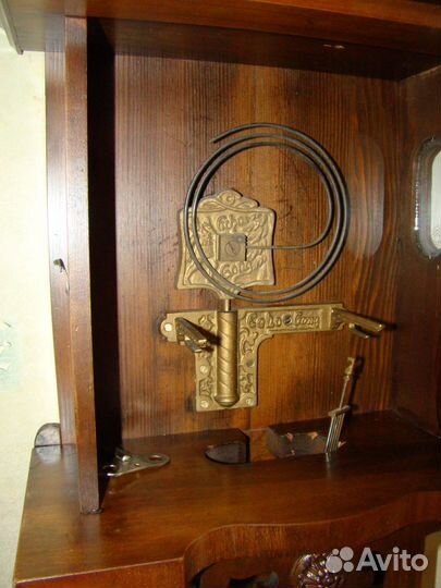 Часы старинные настенные с боем