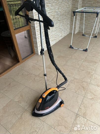 Отпариватель для одежды вертикальный MIE