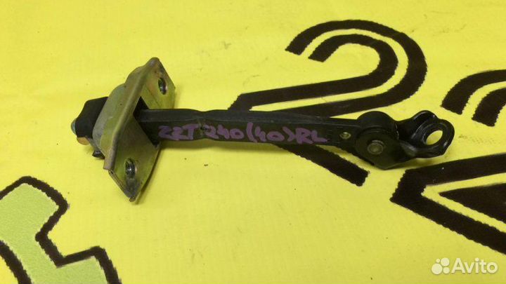 Ограничитель двери задний левый Toyota Allion