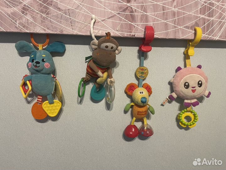 Игрушки для развивающего коврика