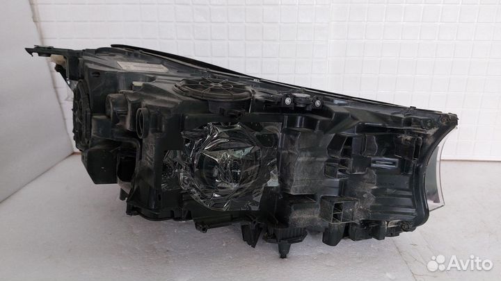 Фара левая BMW G11 Laser Light дорестайлинг