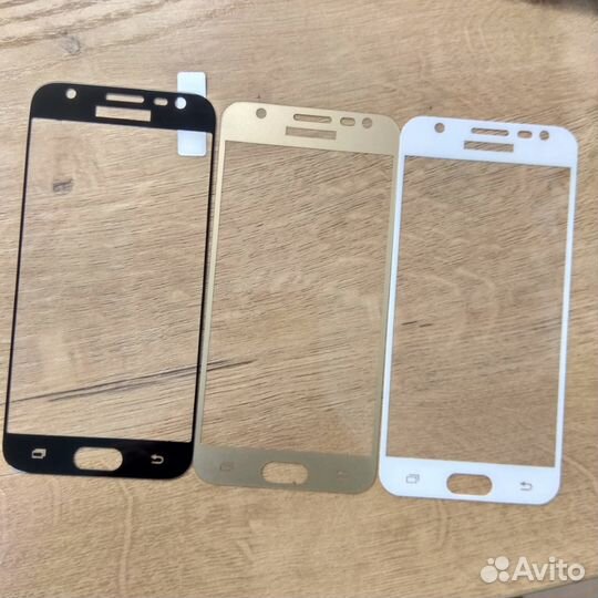 Защитное стекло Samsung J3 2017 / J330 / J5 Prime