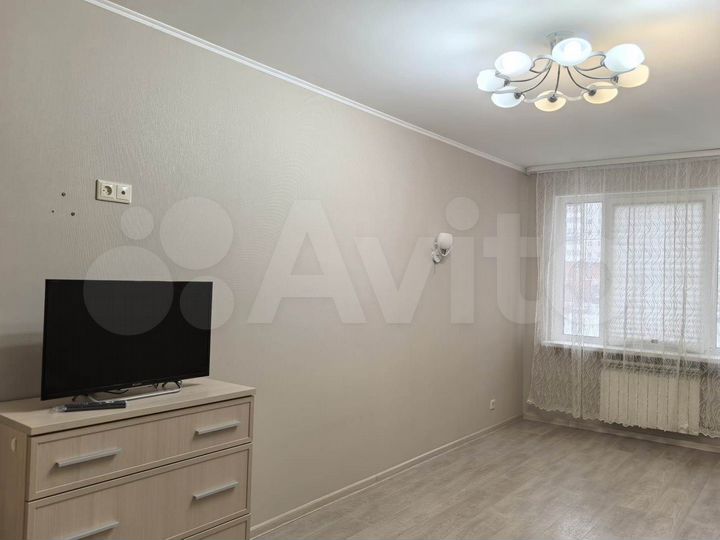 2-к. квартира, 65,4 м², 2/16 эт.