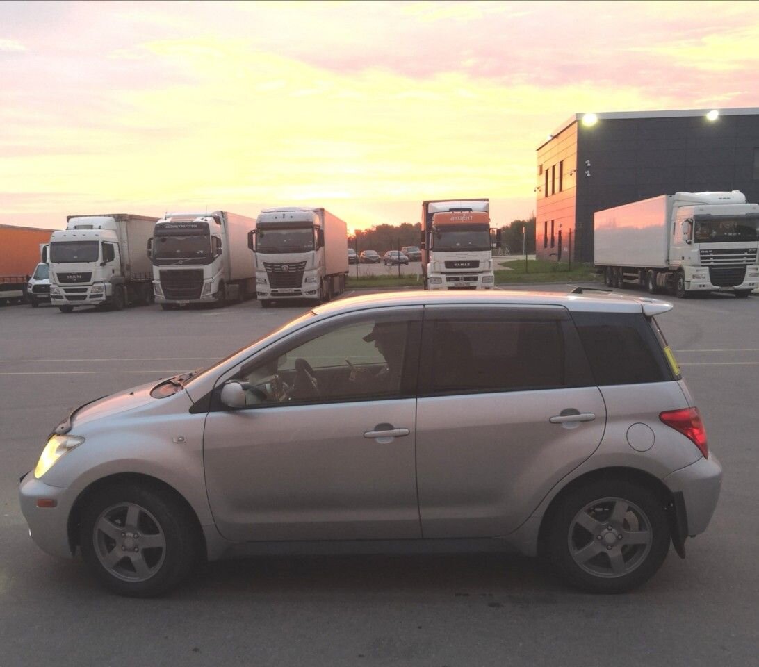 Toyota Ist: фото владельца