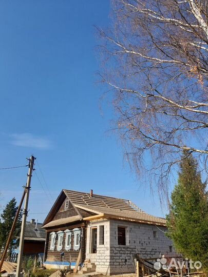 Бригада строителей