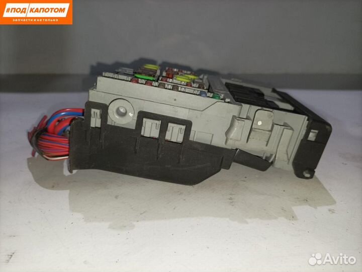 Блок предохранителей Opel Astra J (2009 - 2012)