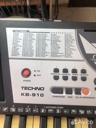 Синтезатор Techno KB-910