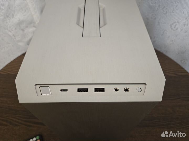 Игровой mini-ITX Lian Li i5-12400F 32Gb NVMe GTX 1