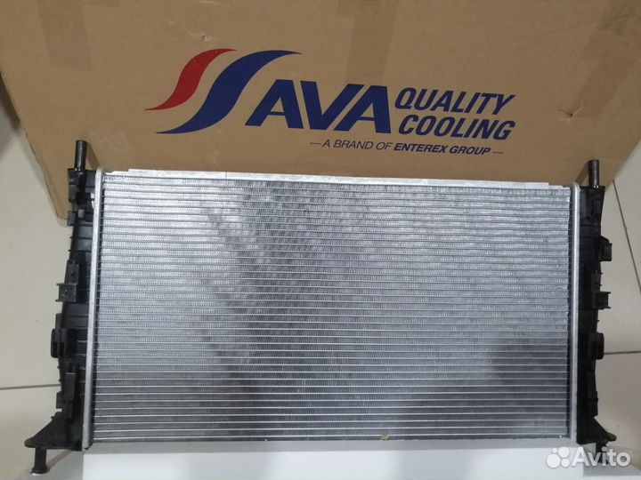 Радиатор охлаждения двигателя ford Focus-II/C-Max