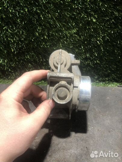 Дроссельная заслонка на Лада Гранта Калина 2