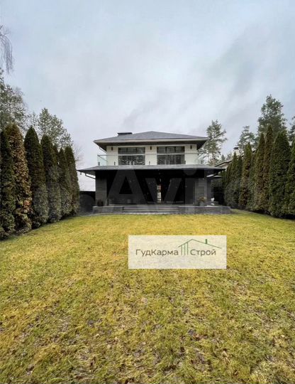 Коттедж 150 м² на участке 8 сот.