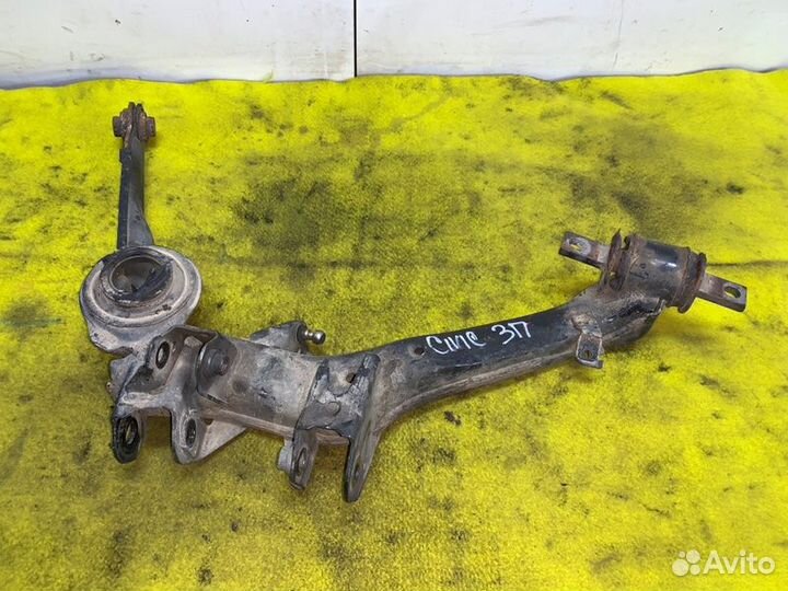 Рычаг задний правый Honda Civic FD1