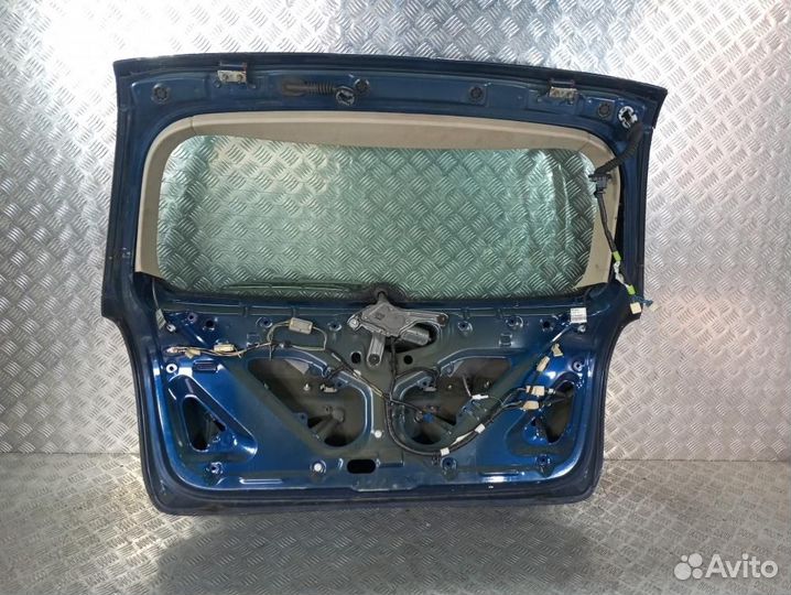 Крышка багажника (дверь 3-5) Toyota Avensis 2 (03