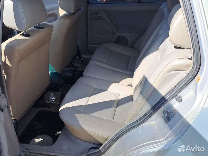 Volkswagen Golf 1.8 МТ, 1996, 200 000 км