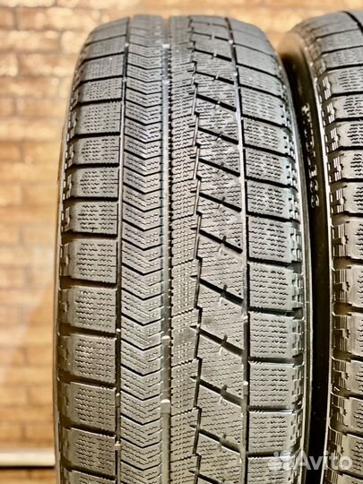 Bridgestone Blizzak VRX 225/60 R18 100S