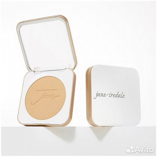 Пудреница Jane Iredale Refillable Compact