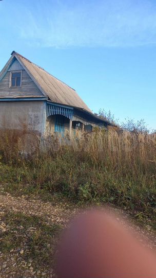 Дача 20 м² на участке 10 сот.