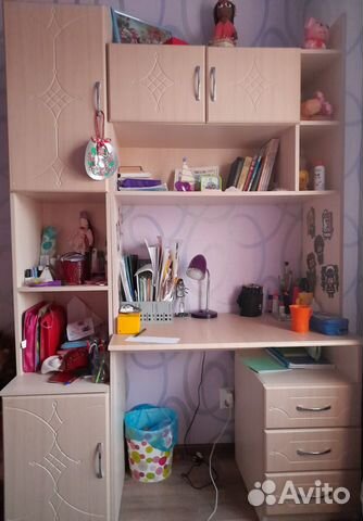 Стол + пенал для школьника торг