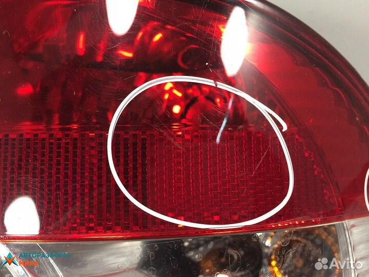 Фонарь задний левый габаритный Volkswagen Fox