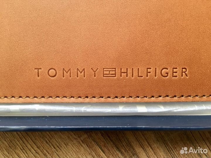 Tommy Hilfiger чехол для I pad