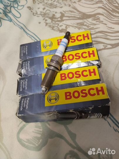 Bosch Свеча зажигания VR7SPP33 0242135524, 4шт