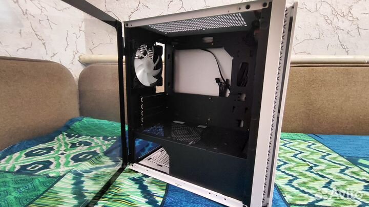 Корпус для пк cougar