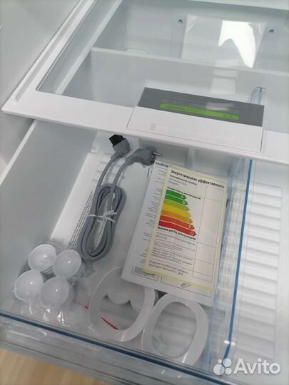 Холодильник bosch новый 2 метра отличное качество