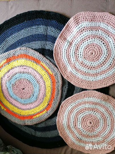 Коврик ручной работы