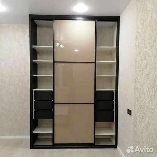 Шкафы купе на заказ от производителя