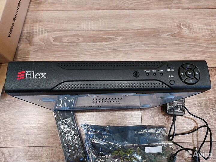 Комплект видеонаблюдения, регистратор Elex H-4 960