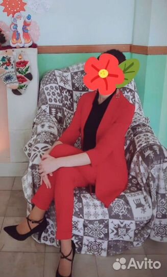 Брючный костюм женский