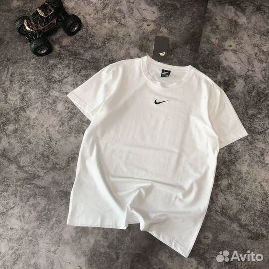 Футболка Nike