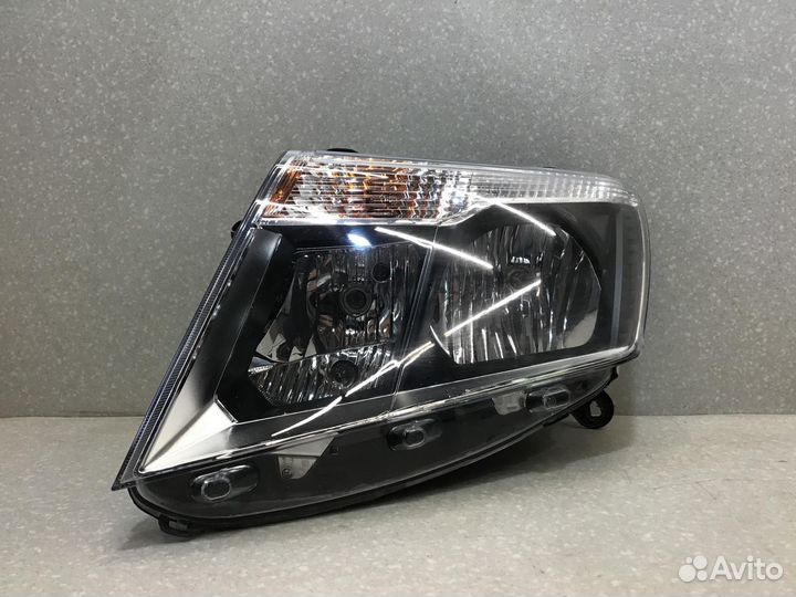 Фара левая Nissan Terrano III (D10) 2014