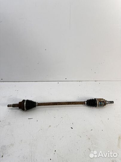 Renault Duster задний левый привод