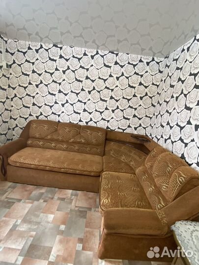 Угловой диван бу