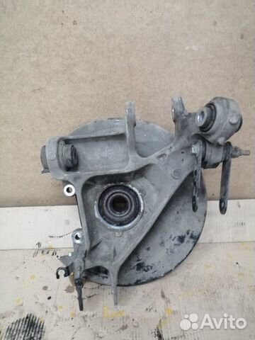 Range Rover кулак задний