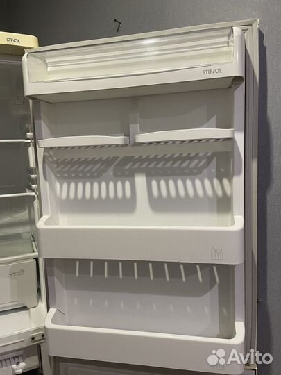 Холодильник бу stinol