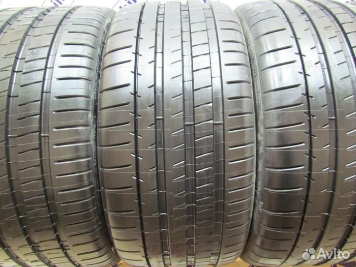 Michelin Pilot Super Sport 285/35 R21 и 325/30 R21 108Y