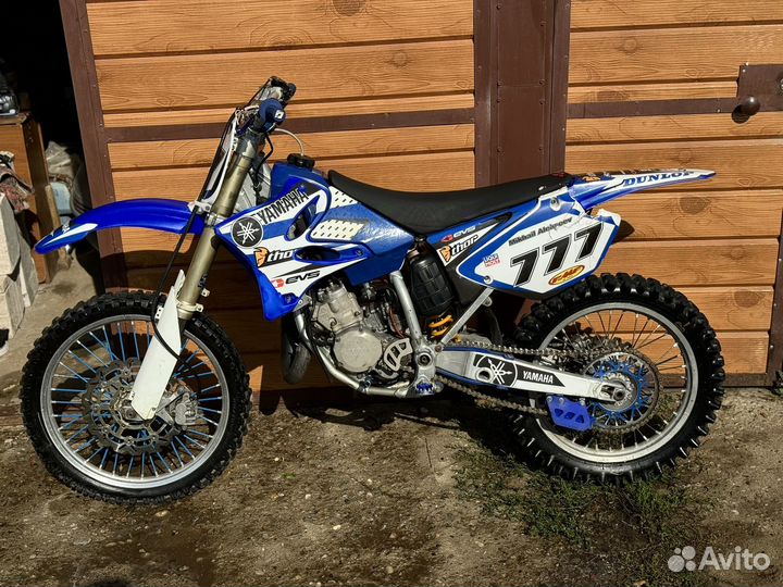 Yamaha YZ 125