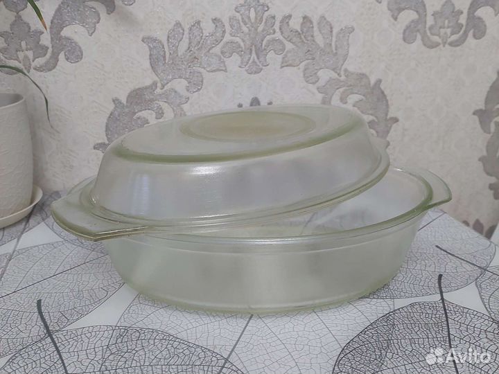 Жаровня с крышкой