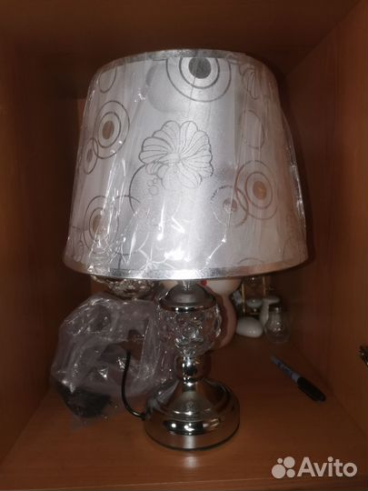 Лампа настольная