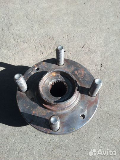 Передняя ступица Hyundai Accent