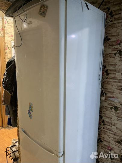 Холодильник на запчасти