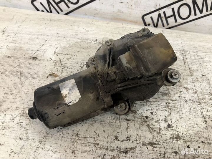 Моторчик стеклоочистителя Nissan Almera N15