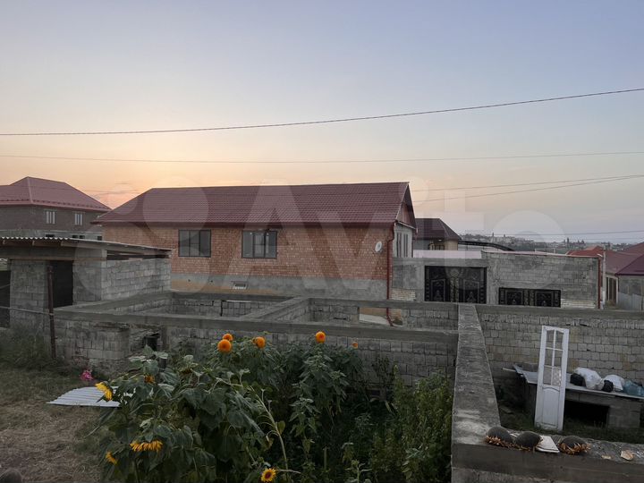 Дом 76 м² на участке 4 сот.