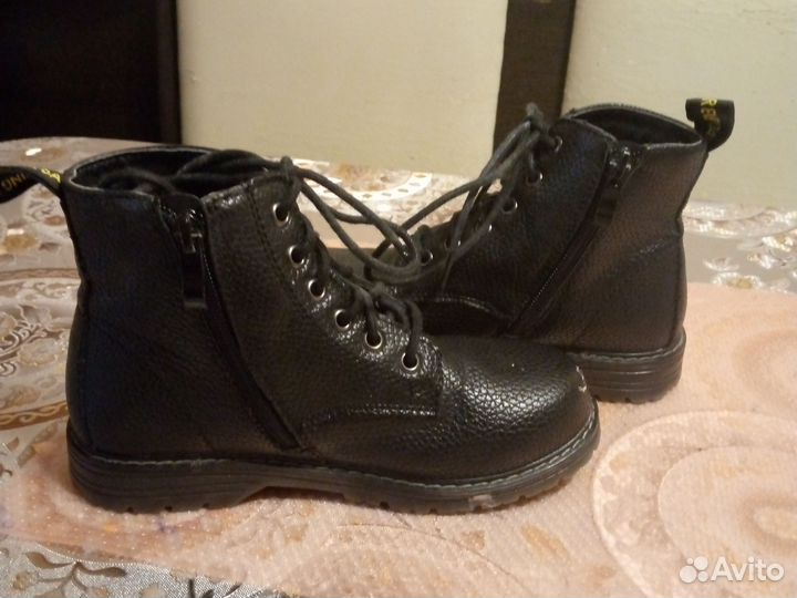 Ботинки для мальчика 32р. осень,весна